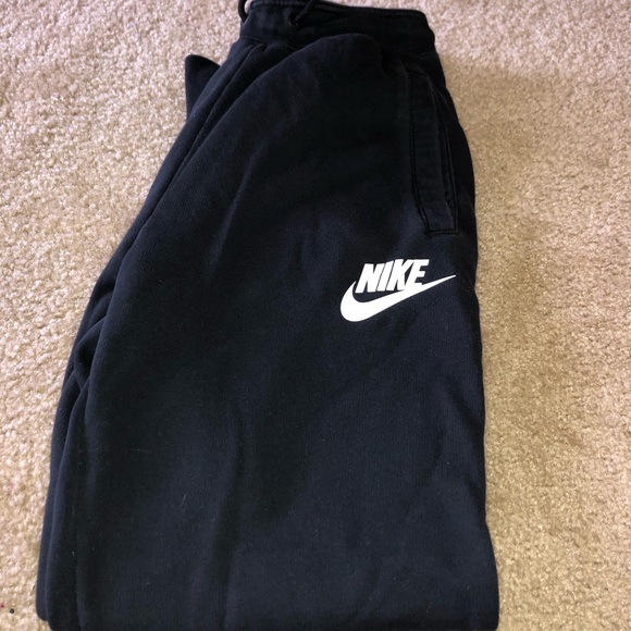 Nike Joggers, size small - Picture 1 of 2